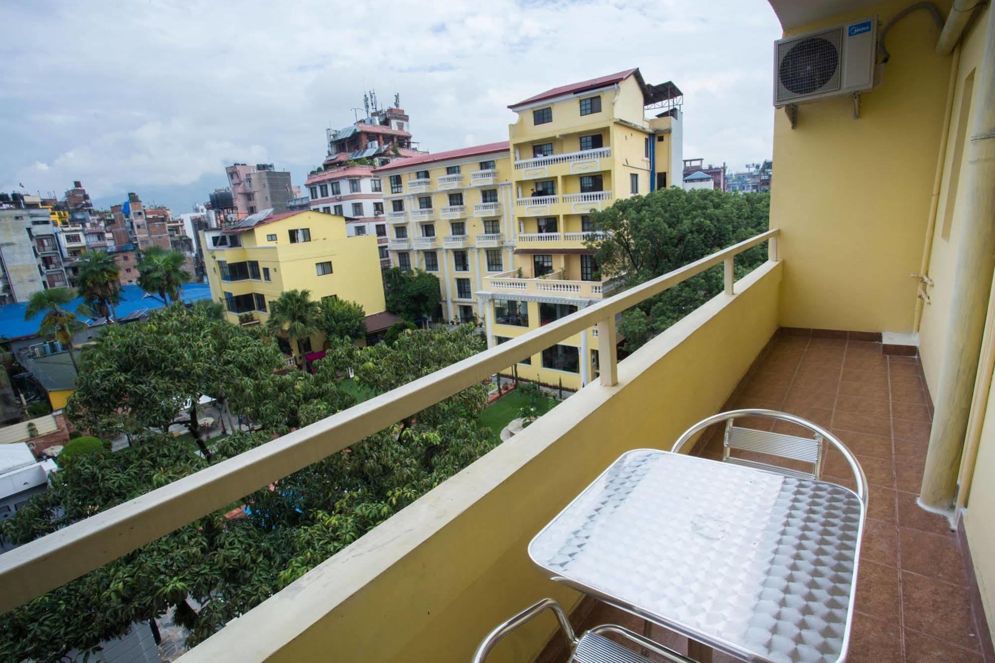 Highlander Inn Kathmandu Exterior foto